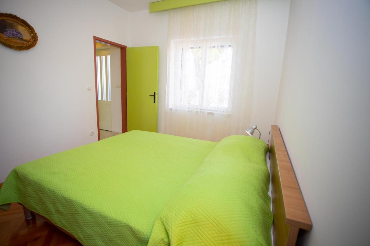 Apartment Nola Podgora Exterior photo
