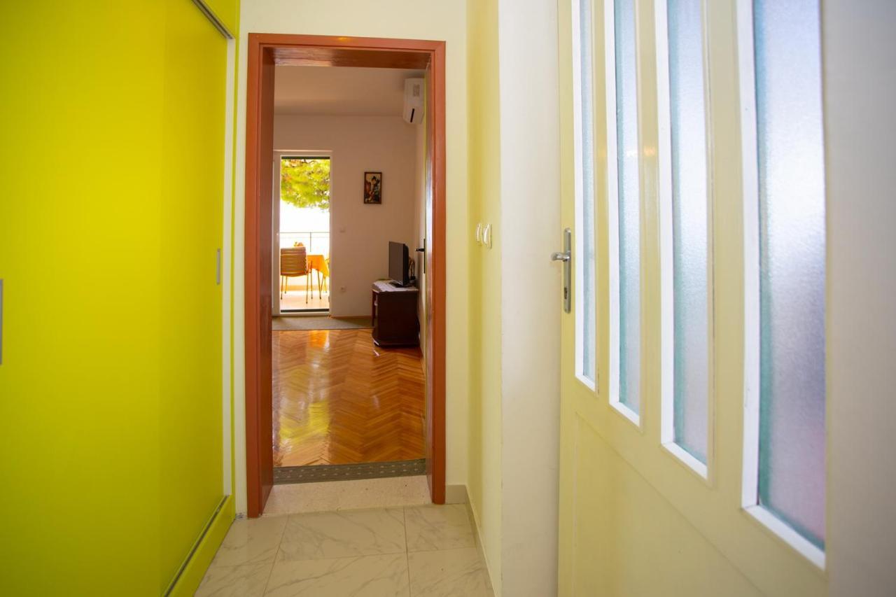 Apartment Nola Podgora Exterior photo