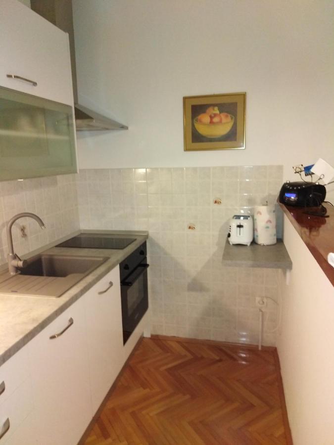 Apartment Nola Podgora Exterior photo