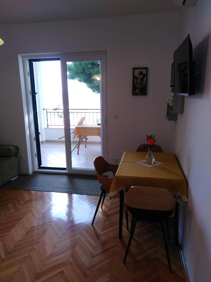 Apartment Nola Podgora Exterior photo